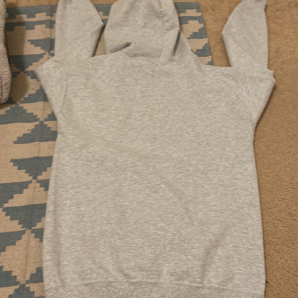 Gildan Grey Zip Up - Picture 3 of 3